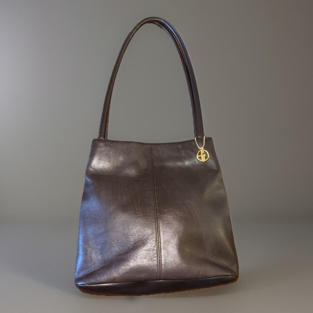 Vintage Giani Bernini Black Leather Shoulder Bag Tote Handbag Gold Logo Charm
